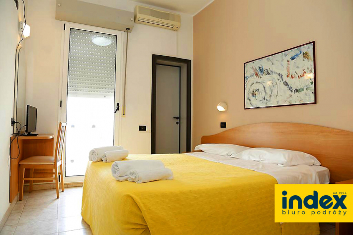 Wczasy - Włochy Rimini - Hotel Dina - BP INDEX